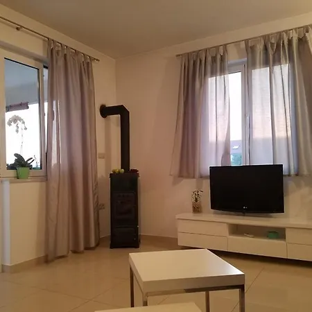 Lucija *
