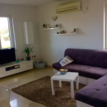 Lucija Apartman