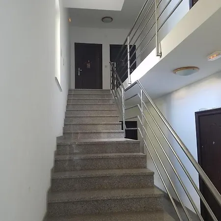 Apartman Lucija *
